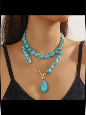 Turquoise Stone Layered Necklace Set with Gold Chain